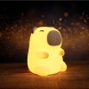 Luminária De Mesa Soft Led Capybara 0.5W 3000K/Colorido USB Luminária De Mesa Soft Led Capybara 0.5W 3000K/Colorido USB